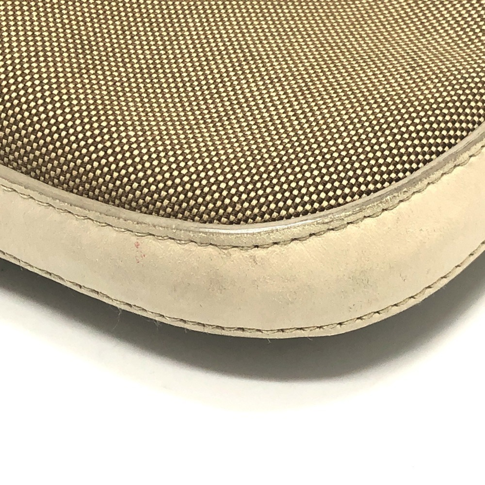 PRADA Cream Shoulder Bag - Picture 7 of 16